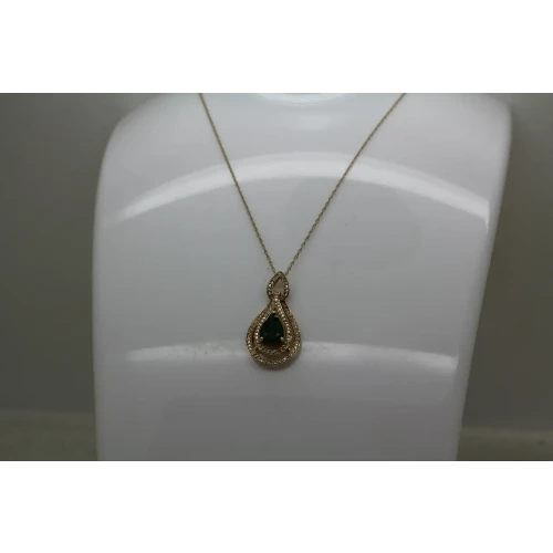 Signed 14k Y.G. EMERALD & DIAMOND TEARDROP pendant necklac 18