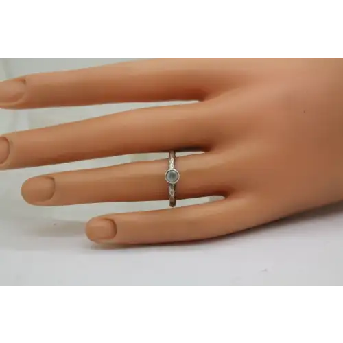 Signed .925 S.S. BEZEL QUARTZ HAMMERED BAND ring size 5.75