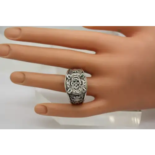 Signed .925 S.S. EMERALD RUBY GOTHIC BIKER SKULL ring size 16.5