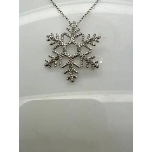 Signed .925 S.S. FROSTED OPENWORK SNOWFLAKE diamond acc. necklace 18