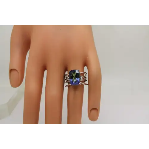 Signed .925 S.S. MYSTIC QUARTZ SPLIT SHANK ring size 7