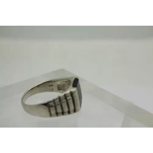 Signed .925 S.S. ONXY CHANNEL INLAY RIBBED BAND ring size 14.25 #