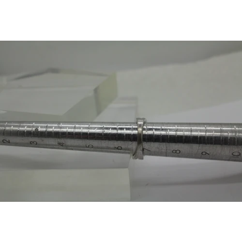 Signed .925 S.S. Shades of Blue BLUE TOPAZ CROSSOVER ring size. 6.75 #