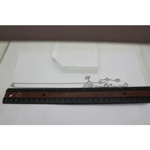 Signed .925 S.S. WHITE SAPPHIRE FRINGE DESIGN necklace 15