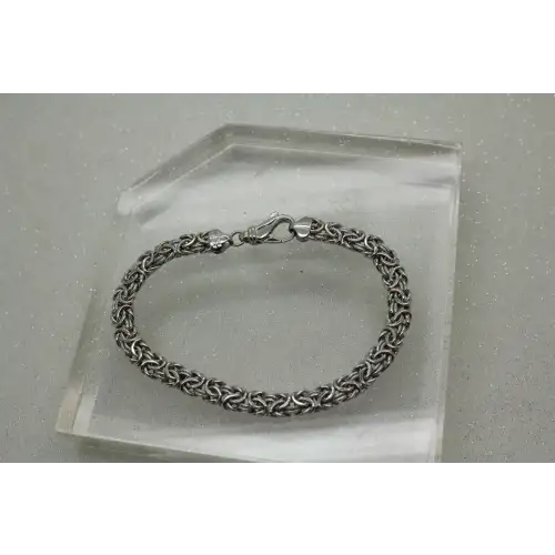 Signed AK TURKEY .925 S.S. FLATTENED BYZANTINE bracelet 8