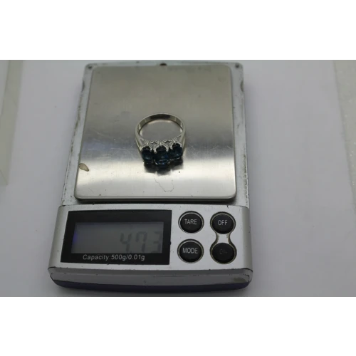 Signed BBJ .925 S.S. LONDON BLUE TOPAZ 3 Stone ring size 9 #