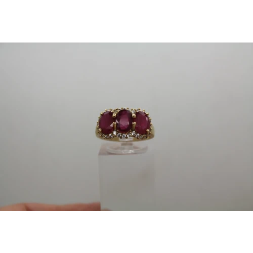 Signed BJ 10k Y.G. Oval Cut 3 STONE RUBY HALO ring size 8