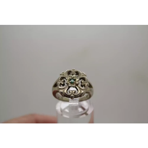 Signed CC .925 S.S. EMERALD OPEN WORK DESIGN ring size 6
