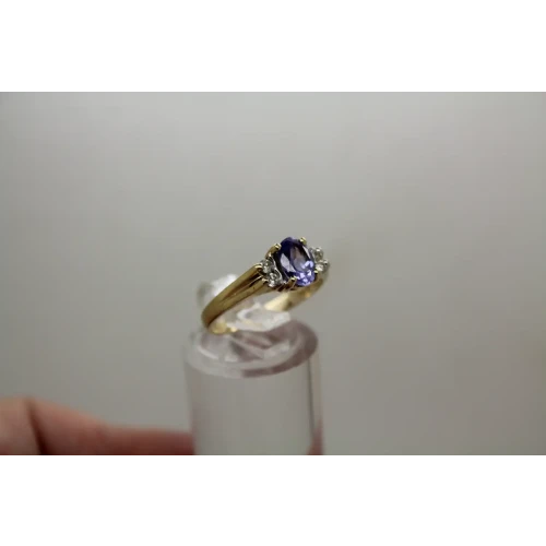 Signed CI 14k Y.G. TANZANITE & .12ctw DIAMOND ring size 6.75
