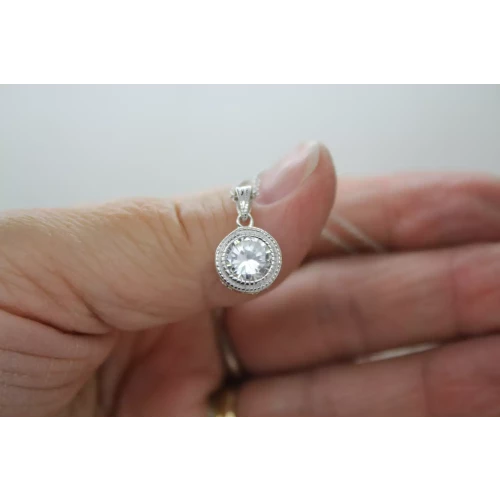Signed CI .925 Sterling Silver CZ SOLITAIRE pendant necklace 18