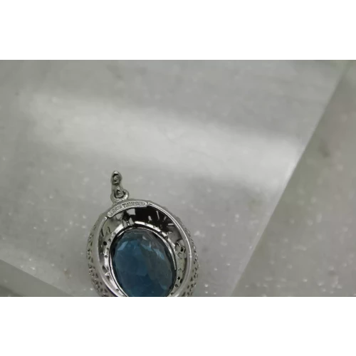 Signed CJ .925 S.S. Large LONDON BLUE TOPAZ acc. diamonds  FILIGREE