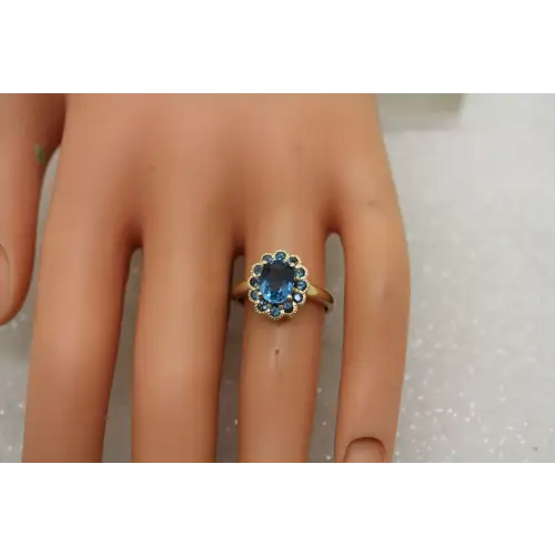 Signed DDB 10k LONDON BLUE TOPAZ ring size 6.75