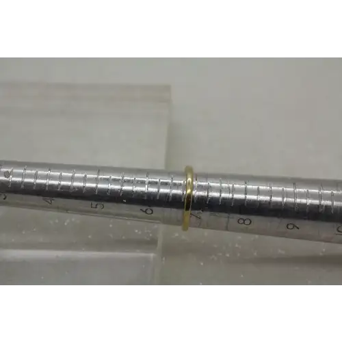 Signed DDB 10k LONDON BLUE TOPAZ ring size 6.75