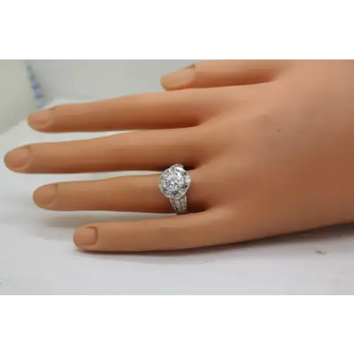 Signed FC .925 S.S. CZ FLOWER CLUSTER ring size 8