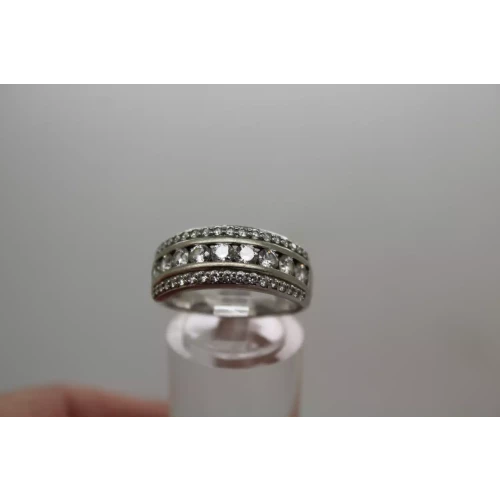 Signed FC .925 S.S. SUPER SPARKLY CZ 3 ROW BAND ring size 8