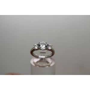 Signed FC .925 S.S. SUPER SPARKLY CZ 3 STONE ring  size 4