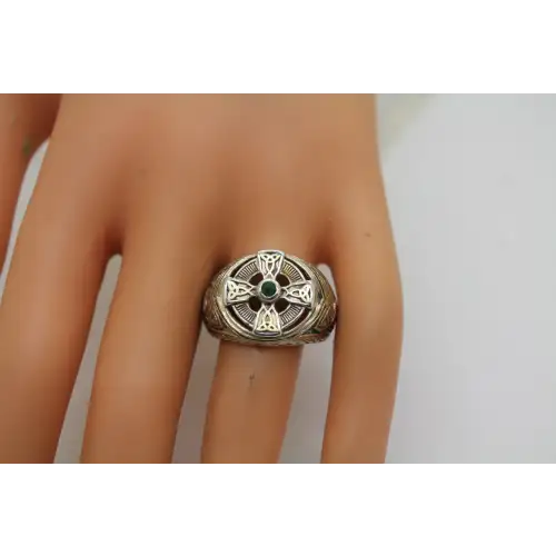 Signed FM .925 S.S. EMERALD CELTIC CROSS TRIQUERTA KNOT ring sz 9.5 #