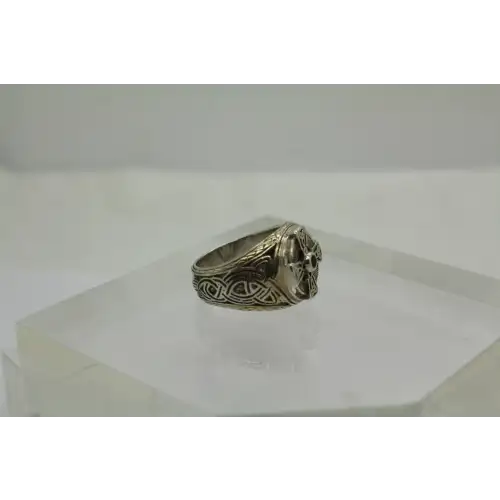 Signed FM .925 S.S. EMERALD CELTIC CROSS TRIQUERTA KNOT ring sz 9.5 #