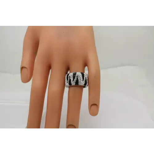 Signed GP .925 S.S. BLACK & WHITE PAVE CRYSTAL STRIPE DESIGN ring size 7
