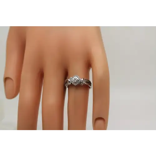 Signed JD .925 S.S. DIAMOND HALO SWIRL BAND ring size 6.75