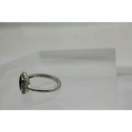 Signed JS .925 S.S. BLUE DIAMOND SPLIT SHANK ring size 7.75 #