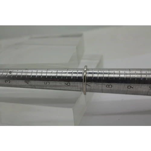 Signed JS .925 S.S. BLUE DIAMOND SPLIT SHANK ring size 7.75 #