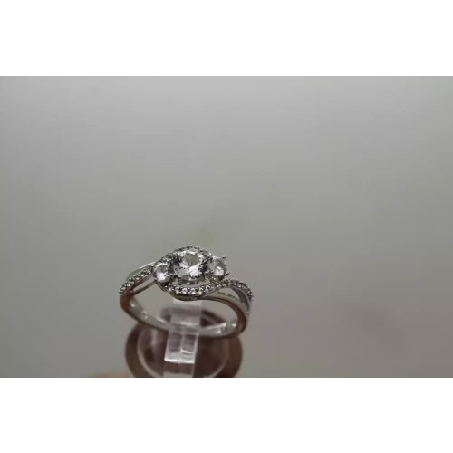 Signed JWBR .925 S.S. CLEAR CZ FANCY SWIRL DESIGN ring size 7