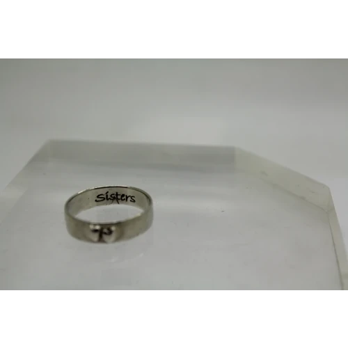 Signed LA .925 S.S. SISTER DOUBLE HEART BAND ring size 6