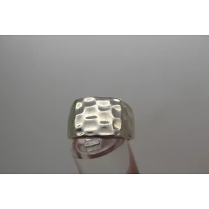 Signed NF .925 S.S. CHUNKY HAMMERED MODERN DESIGN ring size 10