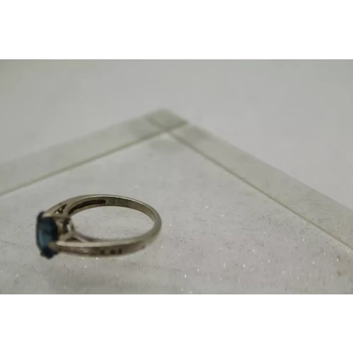 Signed S.S. LONDON BLUE TOPAZ SCROLL WORK DESIGN ring size 6