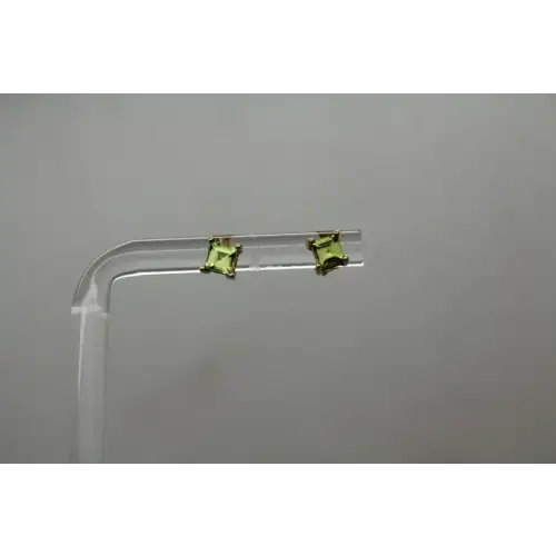 Signed STS 10k Y.G. Square Cut PERIDOT SQUARE STUD earrings