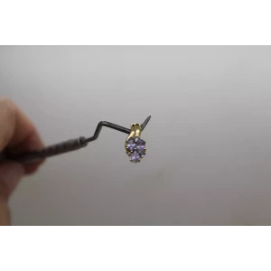 Signed STS 10k Y.G. TANZANITE CLUSTER pendant