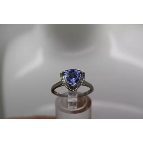 Signed STS 14k W.G. Trillion Cut TANZANITE DIAMOND HALO ring size 9
