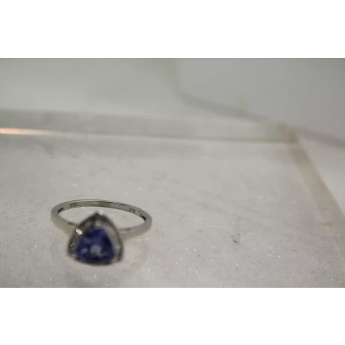 Signed STS 14k W.G. Trillion Cut TANZANITE DIAMOND HALO ring size 9