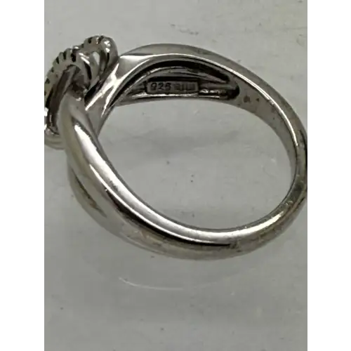 Signed SUN .925 S.S. CRISSCROSS LOOP DESIGN DIAMOND ring size 6.75 (5)