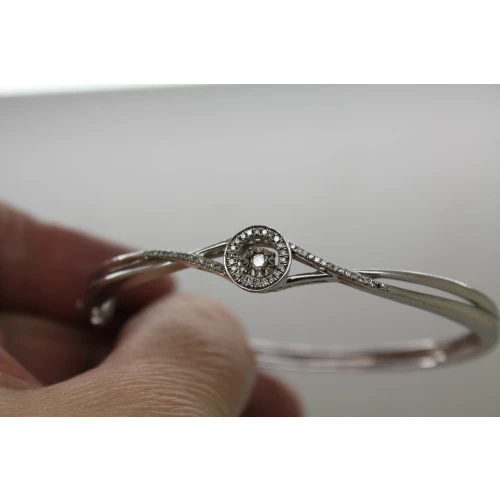Signed ZEI .925 S.S. DIAMOND CROSSOVER DIAMOND IN MOTION bangle
