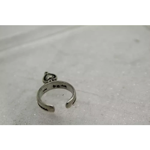 SILPADA .925 S.S. HEART DANGLE MIDI TOE ring size 3.25