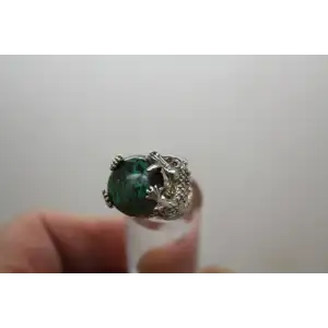 ISRAEL .925 S.S. DRAGON HOLDING MALACHITE ring size 6