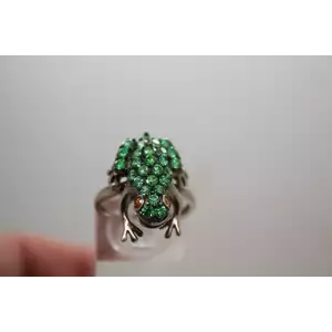 .925 S.S. GREEN & ORANGE CRYSTAL FROG ring size 9.25