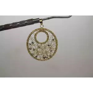 14k Y.G. POLISHED WIRE & W.G. BEADED CIRCLE DREAM CATCHER pendant