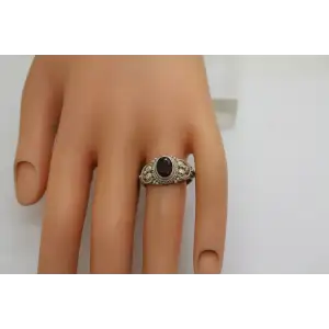 BA SUARTI BALI .925 S.S. GARNET FLORAL DESIGN ring size 8 #