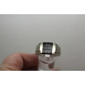 Signed .925 S.S. ONXY CHANNEL INLAY RIBBED BAND ring size 14.25 #