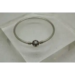 PANDORA .925 S.S. CZ LIMITED EDITION SNOWFLAKE charm bangle 7