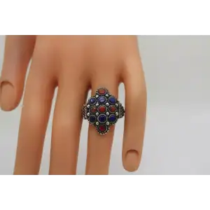 Vintage .925 S.S. LAPIS & CORAL SHELD DESIGN ring size 7