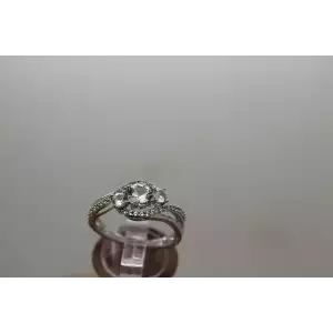 Signed JWBR .925 S.S. CLEAR CZ FANCY SWIRL DESIGN ring size 7