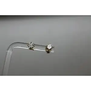 14k Y.G. .70ctw DIAMOND STUD earrings, STUNNING