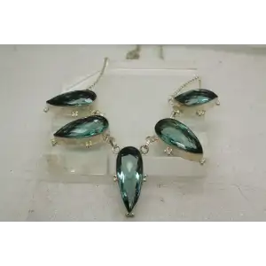 .925 S.S. SOUTHWESTERN STYLE AQUA BLUE STONE necklace 18