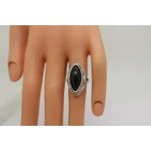 vtg. .925 S.S. Marquise Cut ONYX RUFFLED EDGE ring size 5.5