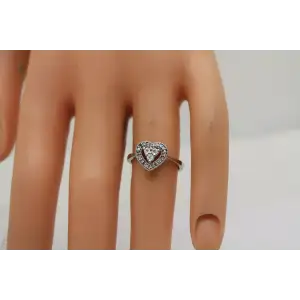 Signed 10k W.G. DIAMOND HEART HALO ring size 5