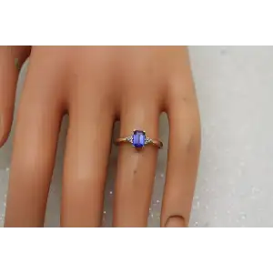 Signed LGL 10k Y.G. Emerald Cut BLUE TOPAZ DIAMOND acc. ring size 7